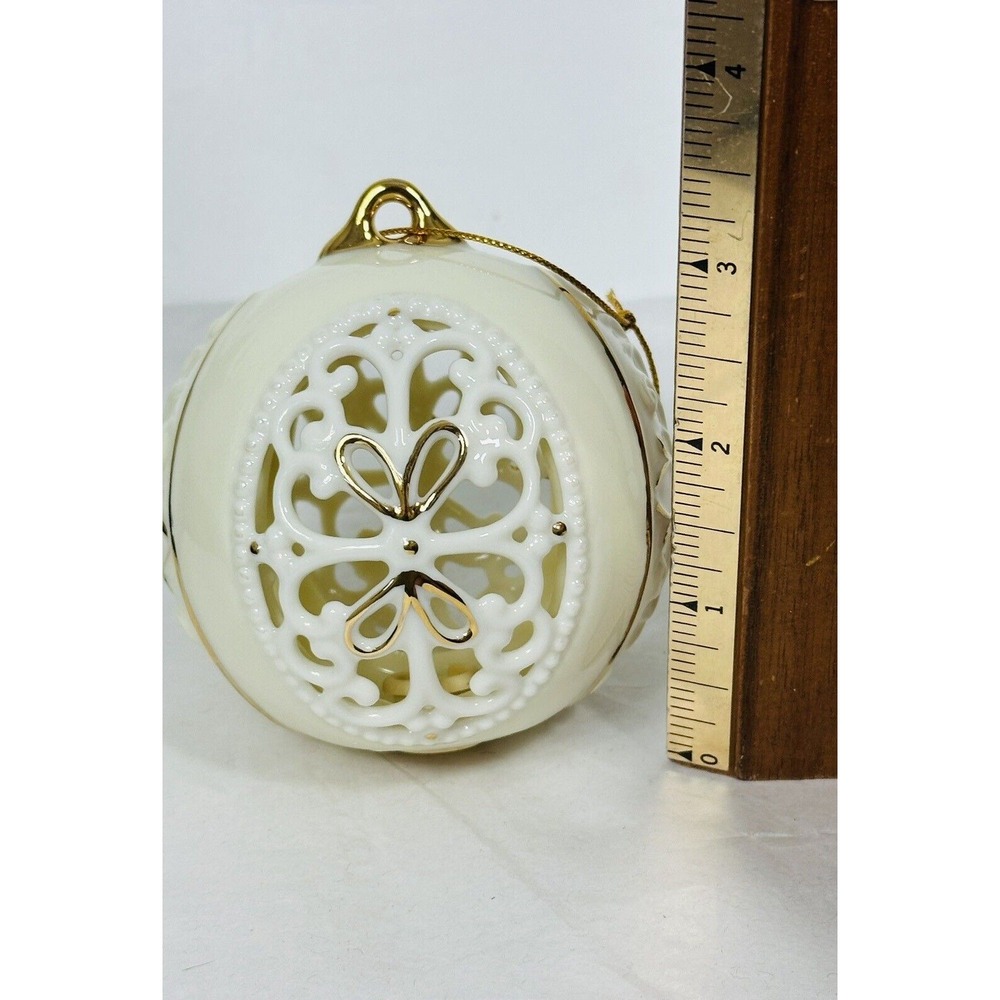 Elegant‎ Round Ivory & Gold Egg Ceramic Reticulated Christmas Ornaments By Ganz - Picture 7 of 7